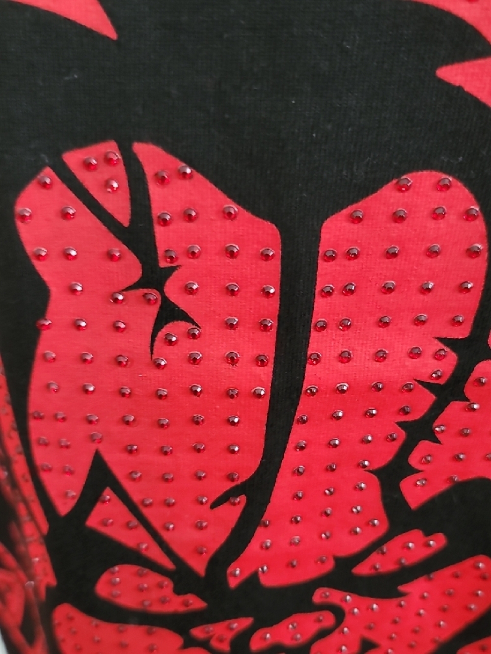 Reason Universal Rhinestone Chucky T Shirt NWT - Picture 8 of 13